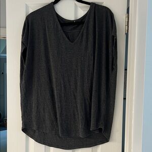 Vince Flowy Grey V-Neck Women's Knit Top